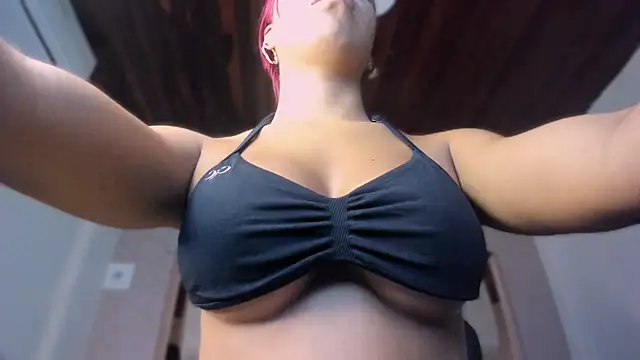 Emmily Savage online show from 05-26-26, 11:50