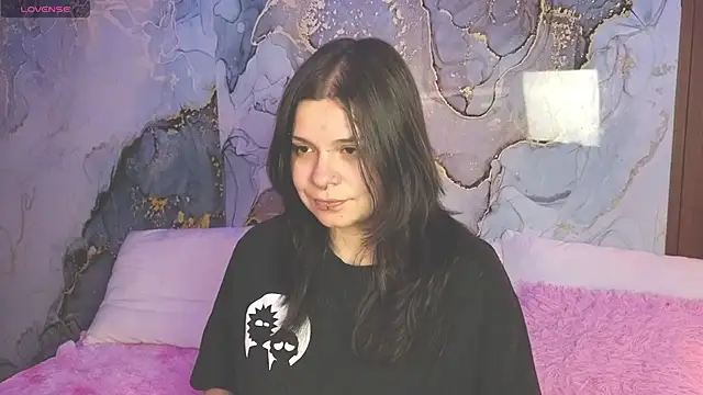 Mey moon online show from 06-18-26, 03:18