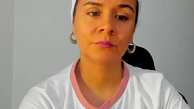 Sami Hotie1 online show from 11-19-25, 05:24