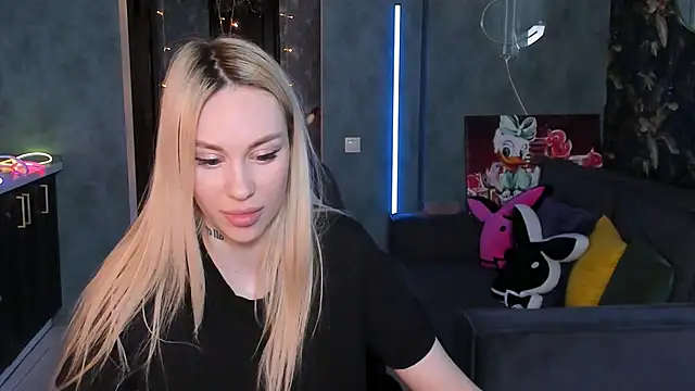 Blckmirrorr online show from 02-16-26, 02:51