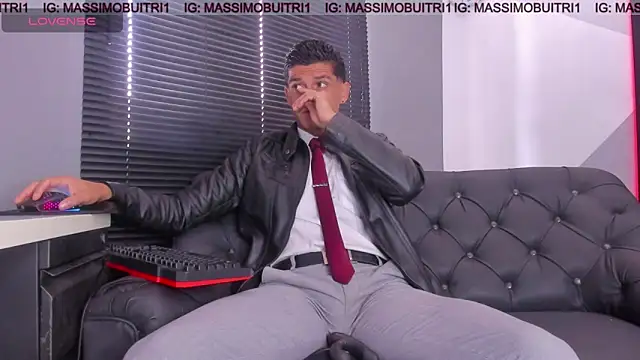 Snapshot of massimo_g chatting on 04-24-26, 03:25 massimo g online show from 04-24-26, 03:25