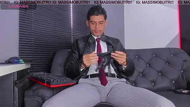 Snapshot of massimo_g chatting on 04-25-26, 12:41 massimo g online show from 04-25-26, 12:41
