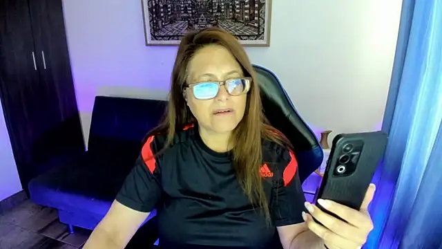 Ivette Shaira online show from 03-26-26, 11:49