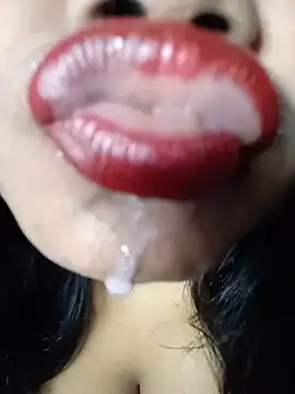 Snapshot of Hotlisa chatting on 06-02-26, 04:53 Hotlisa online show from 06-02-26, 04:53