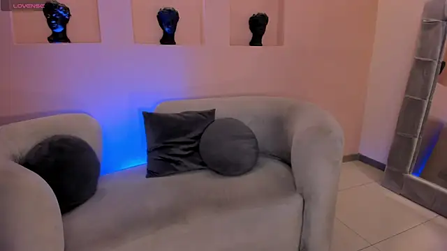 Snapshot of BiancaPierce chatting on 06-24-26, 07:13 BiancaPierce online show from 06-24-26, 07:13