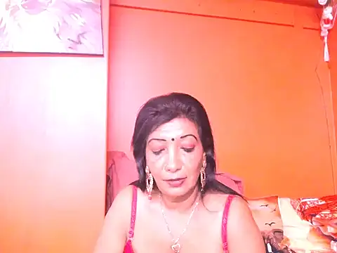 Snapshot of indiansarika65 chatting on 04-06-26, 03:48 indiansarika65 online show from 04-06-26, 03:48
