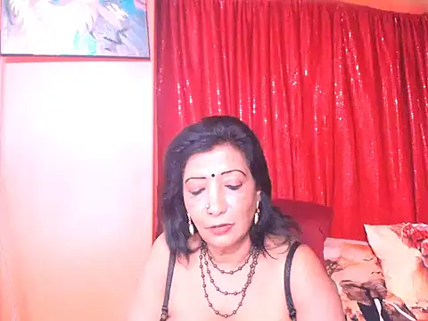 indiansarika65 online show from 05-30-26, 04:09