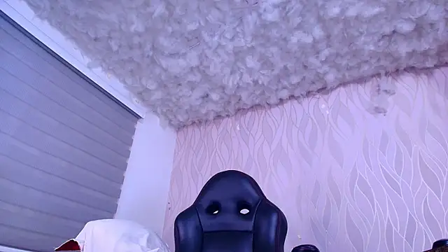 Snapshot of emyli_sam chatting on 01-11-25, 12:07 emyli sam online show from 01-11-25, 12:07