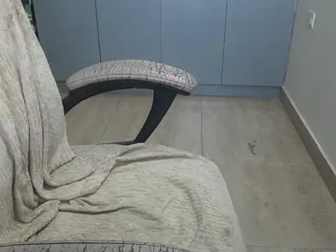 hunkcool149 online show from 04-28-26, 05:56