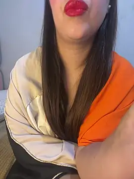 Mayacrayzi online show from 02-10-25, 05:52