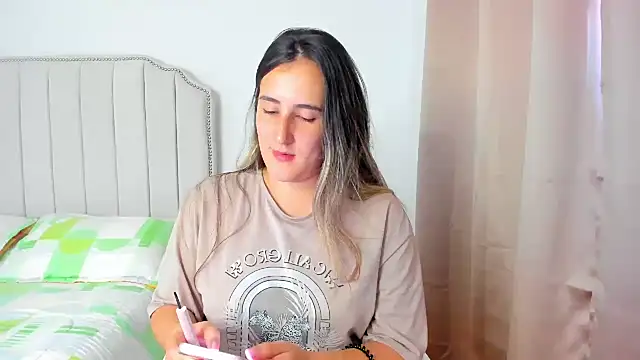 Hanna86 online show from 09-23-25, 07:17