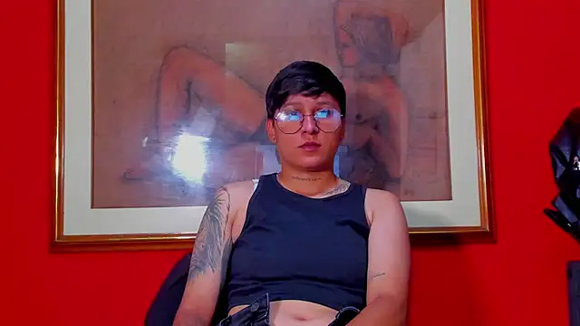 Snapshot of Tamarahryan chatting on 05-15-26, 02:02 Tamarahryan online show from 05-15-26, 02:02