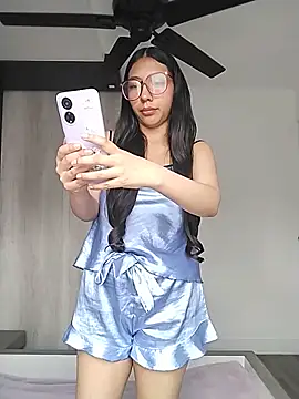 Snapshot of Umaru_uwu chatting on 06-01-26, 08:21 Umaru uwu online show from 06-01-26, 08:21