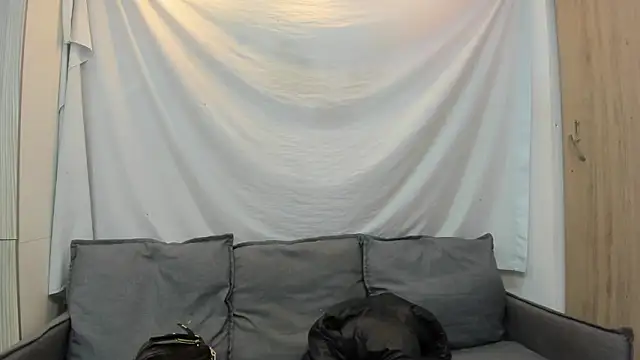 Mhelanny2 online show from 03-05-26, 02:13