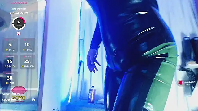 LatexDevil Blondie online show from 04-06-26, 01:23