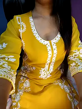Aditi 1 online show from 10-26-25, 02:34