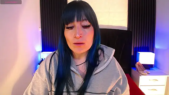 alicia moom online show from 12-19-25, 07:21