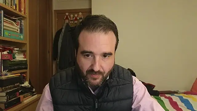 curiosillo83 online show from 03-09-26, 03:27