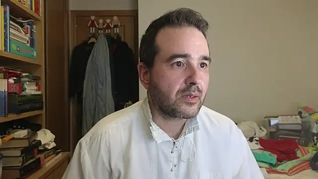curiosillo83 online show from 05-24-26, 01:49