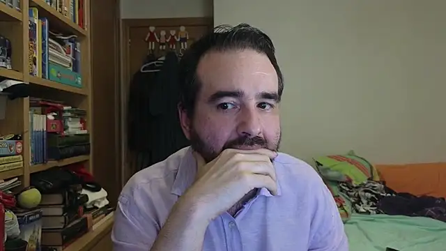 curiosillo83 online show from 07-03-26, 03:40