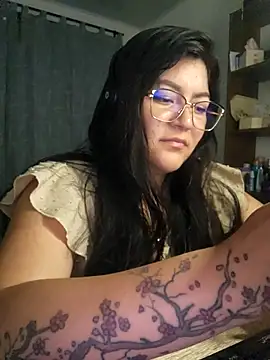 Sakura 0505 online show from 04-25-26, 04:04