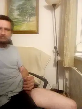 Aliaspitmen83 online show from 07-21-26, 07:05