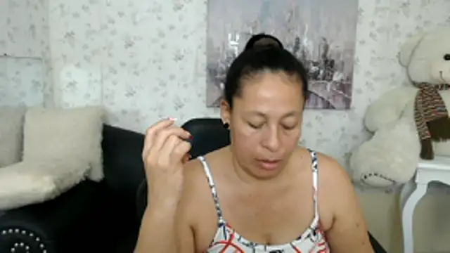 mature martina online show from 05-31-26, 06:09