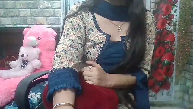 Sexy iknoor online show from 04-22-26, 05:54