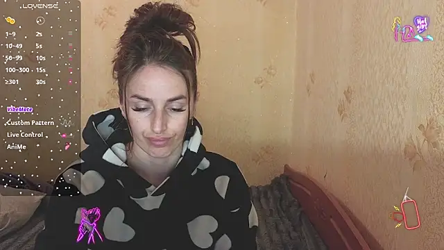 Snapshot of xx_adrihanna_xx chatting on 04-26-26, 04:15 xx adrihanna xx online show from 04-26-26, 04:15