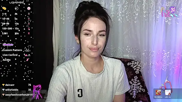 Snapshot of xx_adrihanna_xx chatting on 05-08-26, 06:24 xx adrihanna xx online show from 05-08-26, 06:24