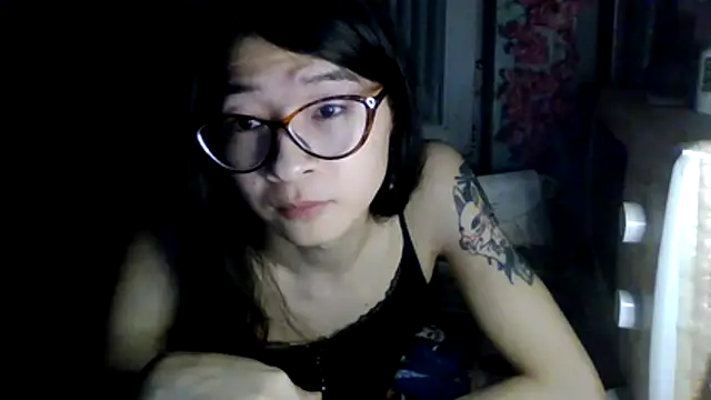 CarlyJoy online show from 03-24-26, 05:51