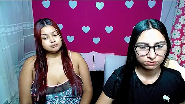 Snapshot of violeta_rous chatting on 05-25-26, 01:17 violeta rous online show from 05-25-26, 01:17