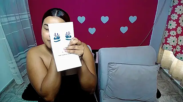Snapshot of violeta_rous chatting on 05-28-26, 01:08 violeta rous online show from 05-28-26, 01:08