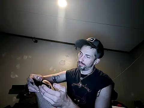 Bi curious86 online show from 06-05-26, 03:35