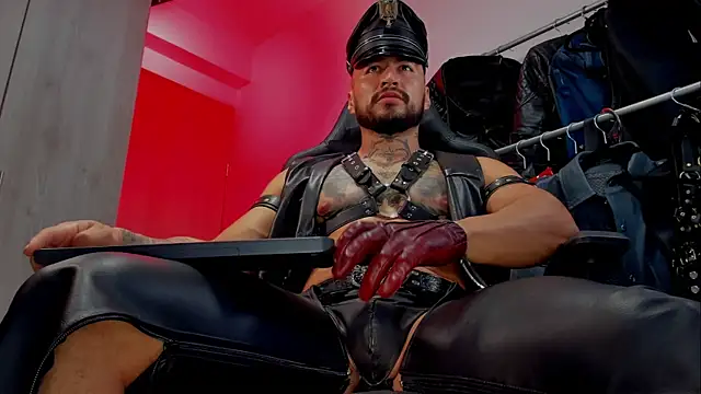 Snapshot of billyMayer_ chatting on 02-03-25, 08:46 billyMayer online show from 02-03-25, 08:46