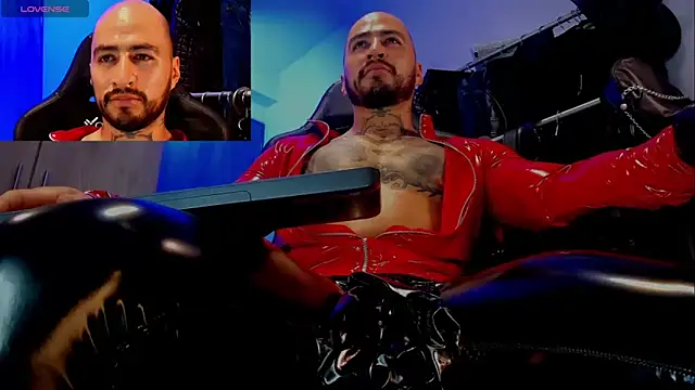 Snapshot of billyMayer_ chatting on 03-23-25, 12:15 billyMayer online show from 03-23-25, 12:15