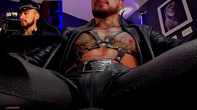 Snapshot of billyMayer_ chatting on 09-29-25, 05:18 billyMayer online show from 09-29-25, 05:18