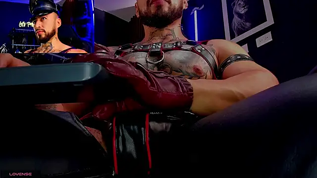 Snapshot of billyMayer_ chatting on 10-06-25, 05:32 billyMayer online show from 10-06-25, 05:32