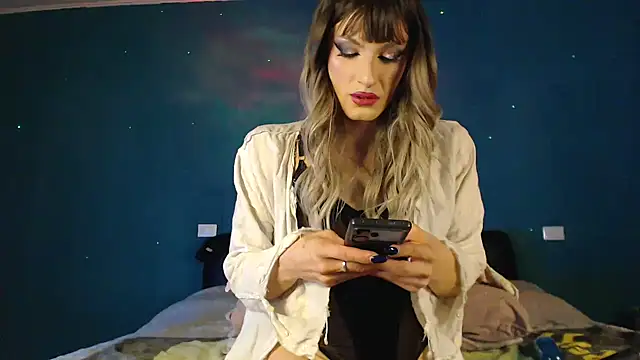 Karendolly  8 online show from 04-05-26, 06:27