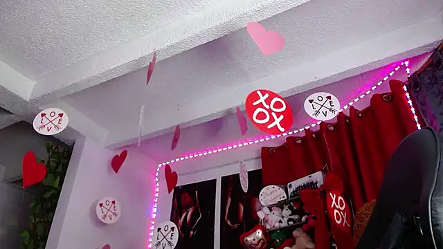 Snapshot of Niky_777 chatting on 04-10-26, 04:06 Niky 777 online show from 04-10-26, 04:06