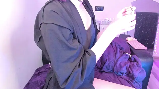 Snapshot of dollmore chatting on 03-12-26, 11:00 dollmore online show from 03-12-26, 11:00