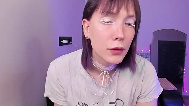 Snapshot of dollmore chatting on 03-14-26, 07:19 dollmore online show from 03-14-26, 07:19