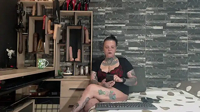 Mistress Miry online show from 05-31-26, 03:58