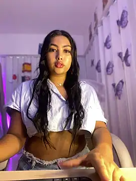 Snapshot of NatashaBrown12 chatting on 06-25-26, 02:54 NatashaBrown12 online show from 06-25-26, 02:54