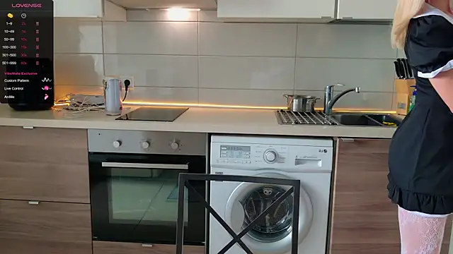 MissLovex online show from 04-14-26, 10:32