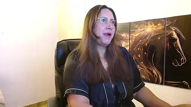 amalia brunette online show from 04-05-26, 07:05