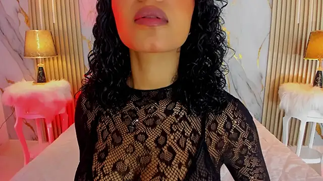 Snapshot of BeckyRusso chatting on 10-27-25, 01:26 BeckyRusso online show from 10-27-25, 01:26