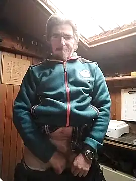 Chris8149 online show from 02-16-25, 09:26