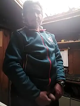 Chris8149 online show from 02-20-25, 09:22