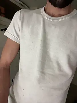 Snapshot of athenphysics chatting on 02-06-26, 05:38 athenphysics online show from 02-06-26, 05:38